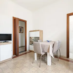 Guesthost - Ca' Granda M5 Bright Milano